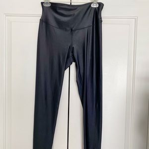 Yummie Peg Bundy Leggings